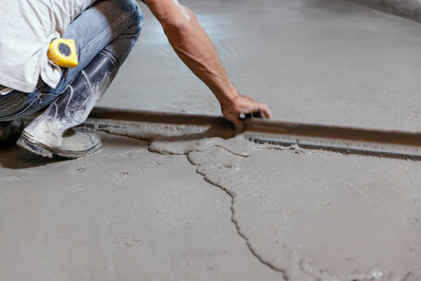 Best Concrete Flooring Contractor  in Carthage, MO