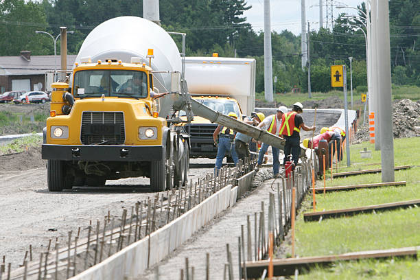Best Custom Concrete Contractor  in Carthage, MO